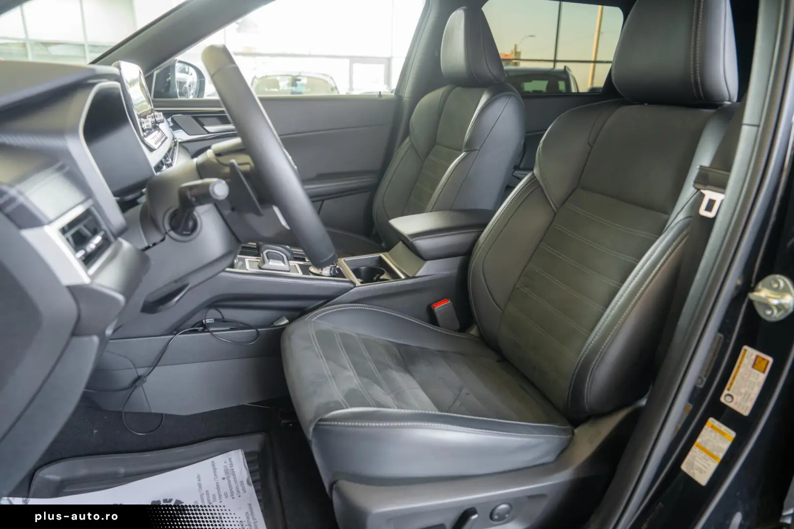 Mitsubishi Outlander 2.4 2WD CVT Instyle