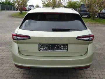 SKODA Superb Combi DSG Selection Panorama