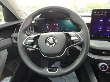 SKODA Superb Combi DSG Selection Panorama