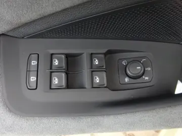 SKODA Superb Combi DSG Selection Panorama