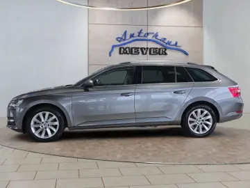 SKODA Superb Combi 1 5TSI DSG Navi Kamera