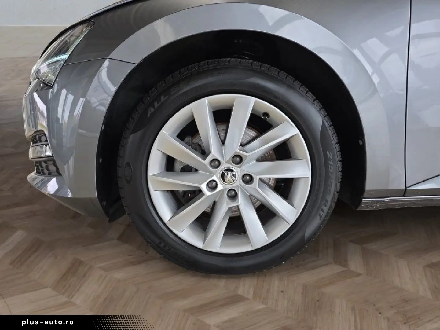 SKODA Superb Combi 1 5TSI DSG Navi Kamera
