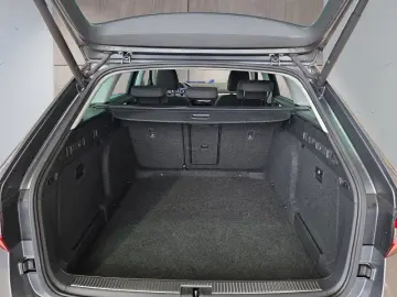 SKODA Superb Combi 1 5TSI DSG Navi Kamera