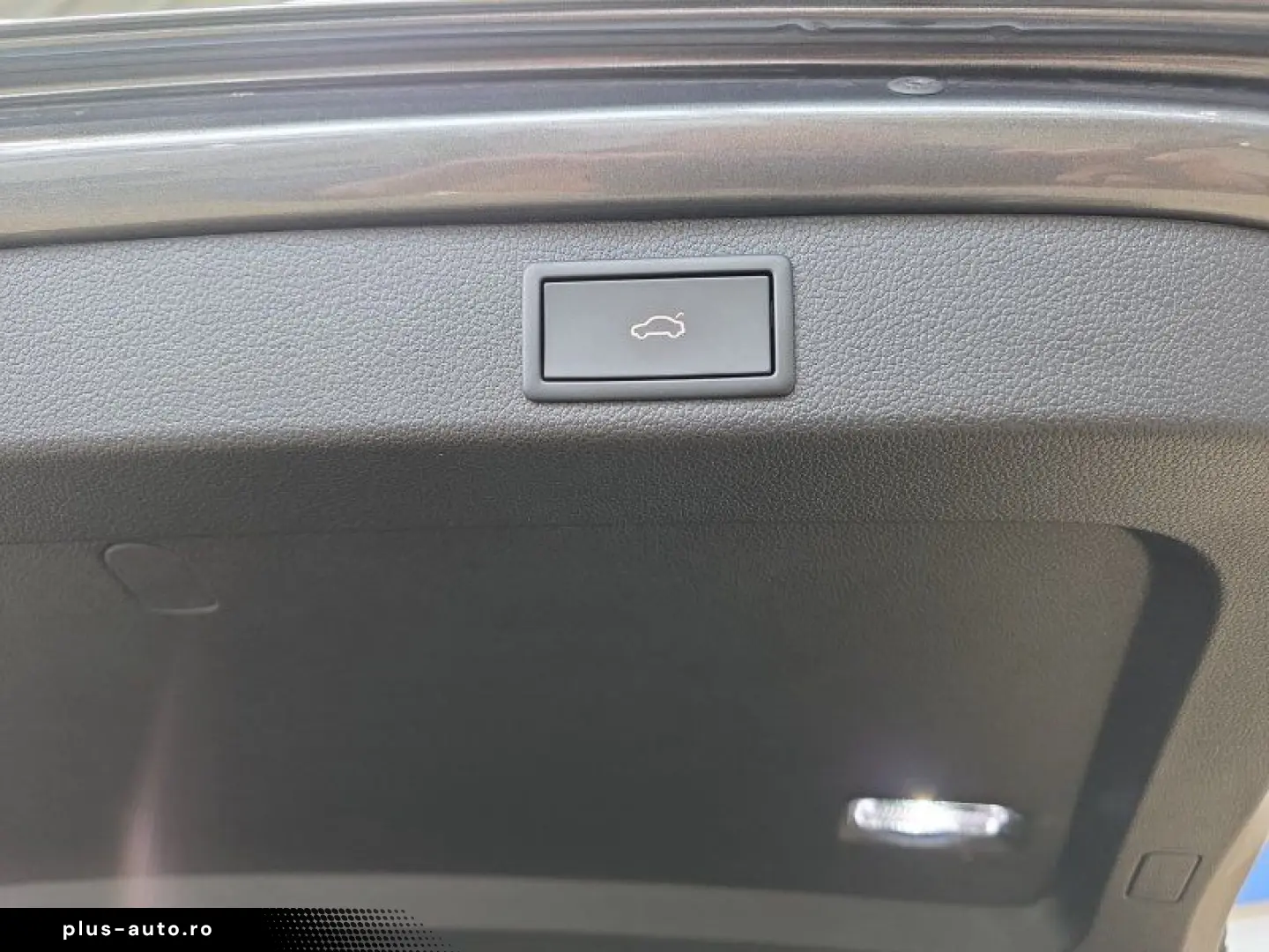 SKODA Superb Combi 1 5TSI DSG Navi Kamera