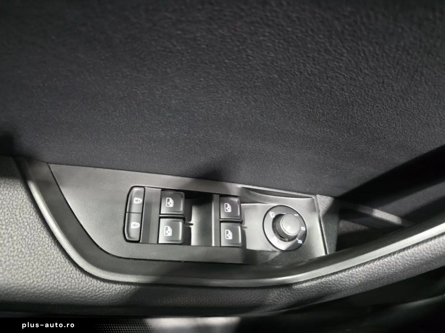 SKODA Superb Combi 1 5TSI DSG Navi Kamera
