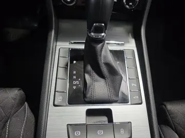 SKODA Superb Combi 1 5TSI DSG Navi Kamera