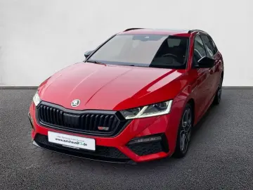 SKODA Octavia Combi RS Plus 2.0 TDI DSG 4x4 NAVI AHK
