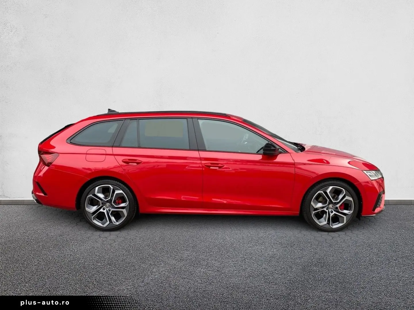 SKODA Octavia Combi RS Plus 2.0 TDI DSG 4x4 NAVI AHK