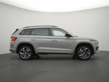 SKODA Kodiaq RS 4x4 DSG LEDER STANDHZ PANO AHK DCC LED