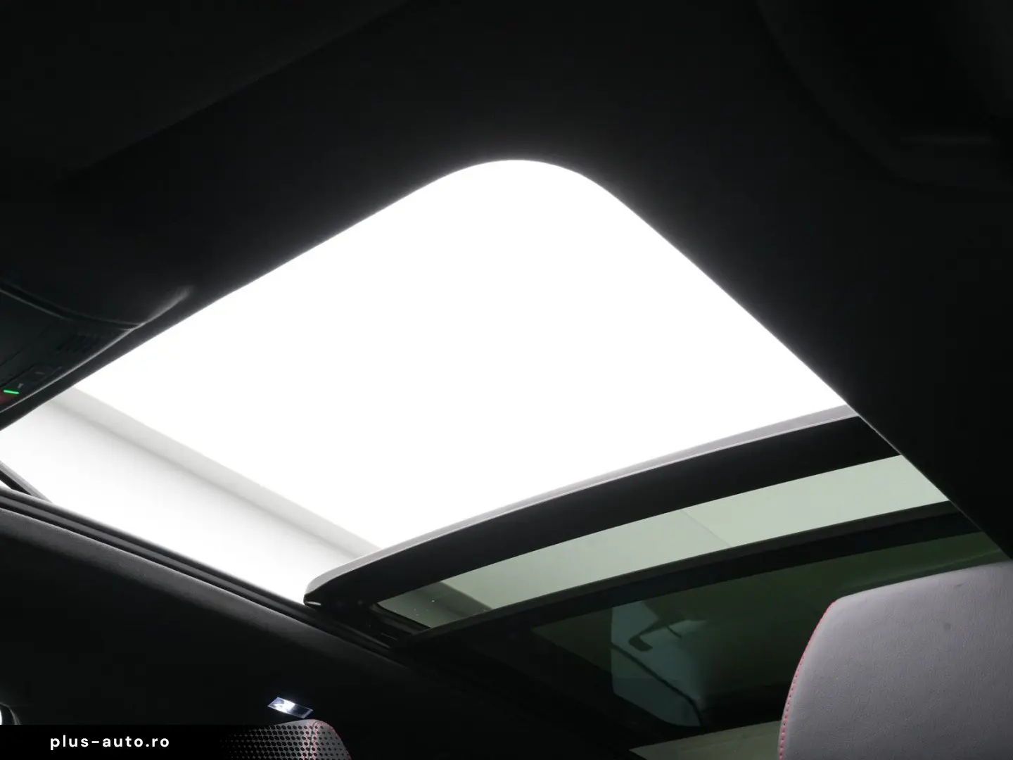 SKODA Kodiaq RS 4x4 DSG LEDER STANDHZ PANO AHK DCC LED