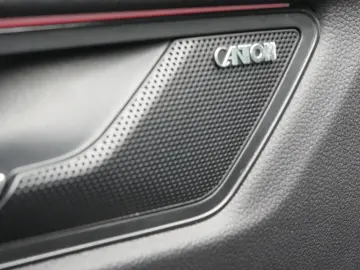 SKODA Kodiaq RS 4x4 DSG LEDER STANDHZ PANO AHK DCC LED