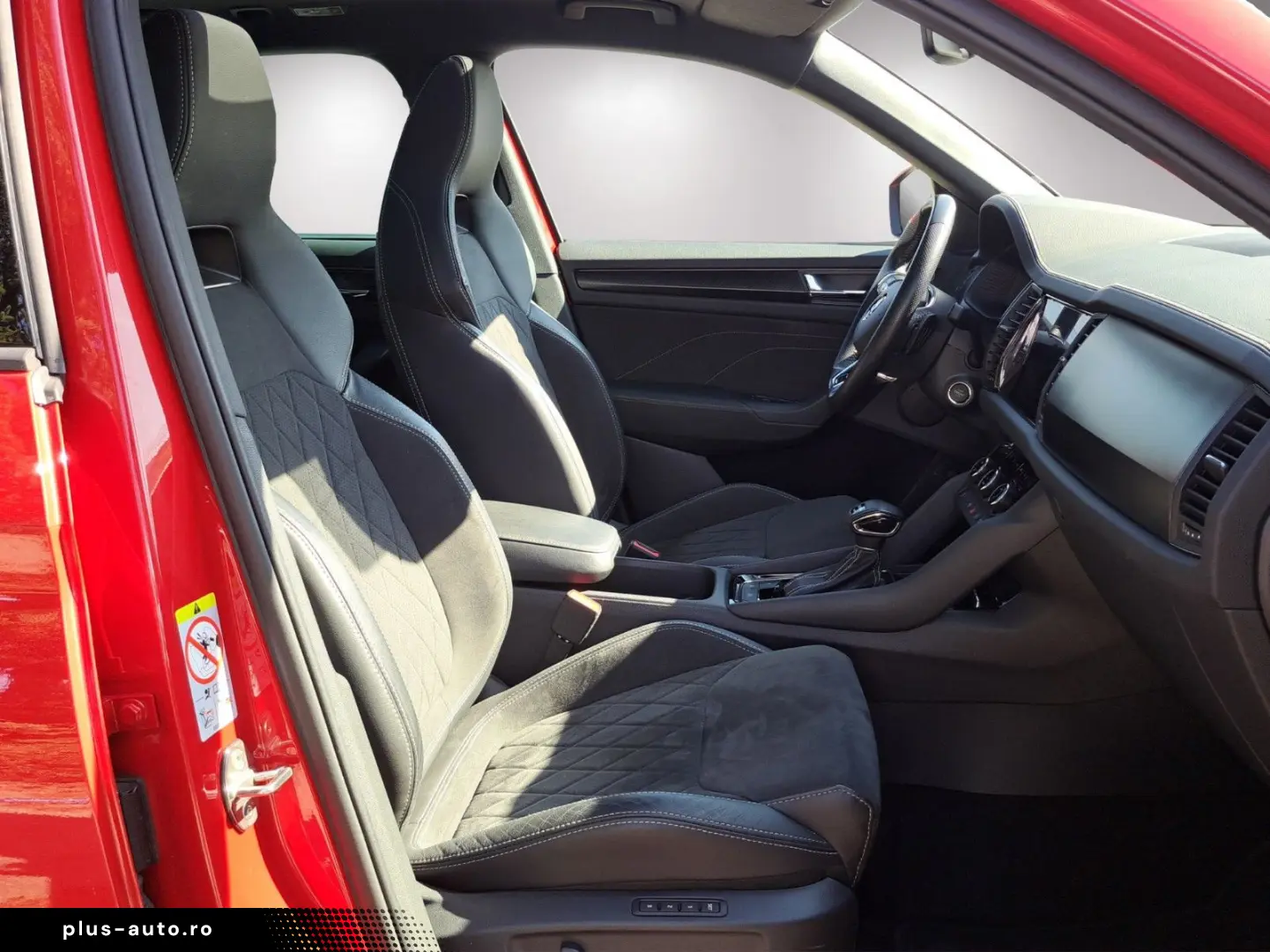 SKODA Kodiaq Sportline 4x4 2.0 TDI DSG AHK Pano 7Sitze