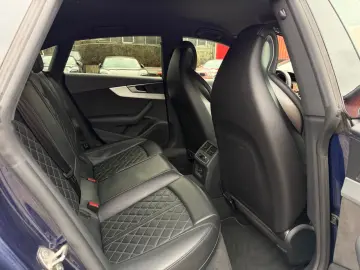 AUDI A5 Sportback 40 TFSI S Line S Sitze Massage