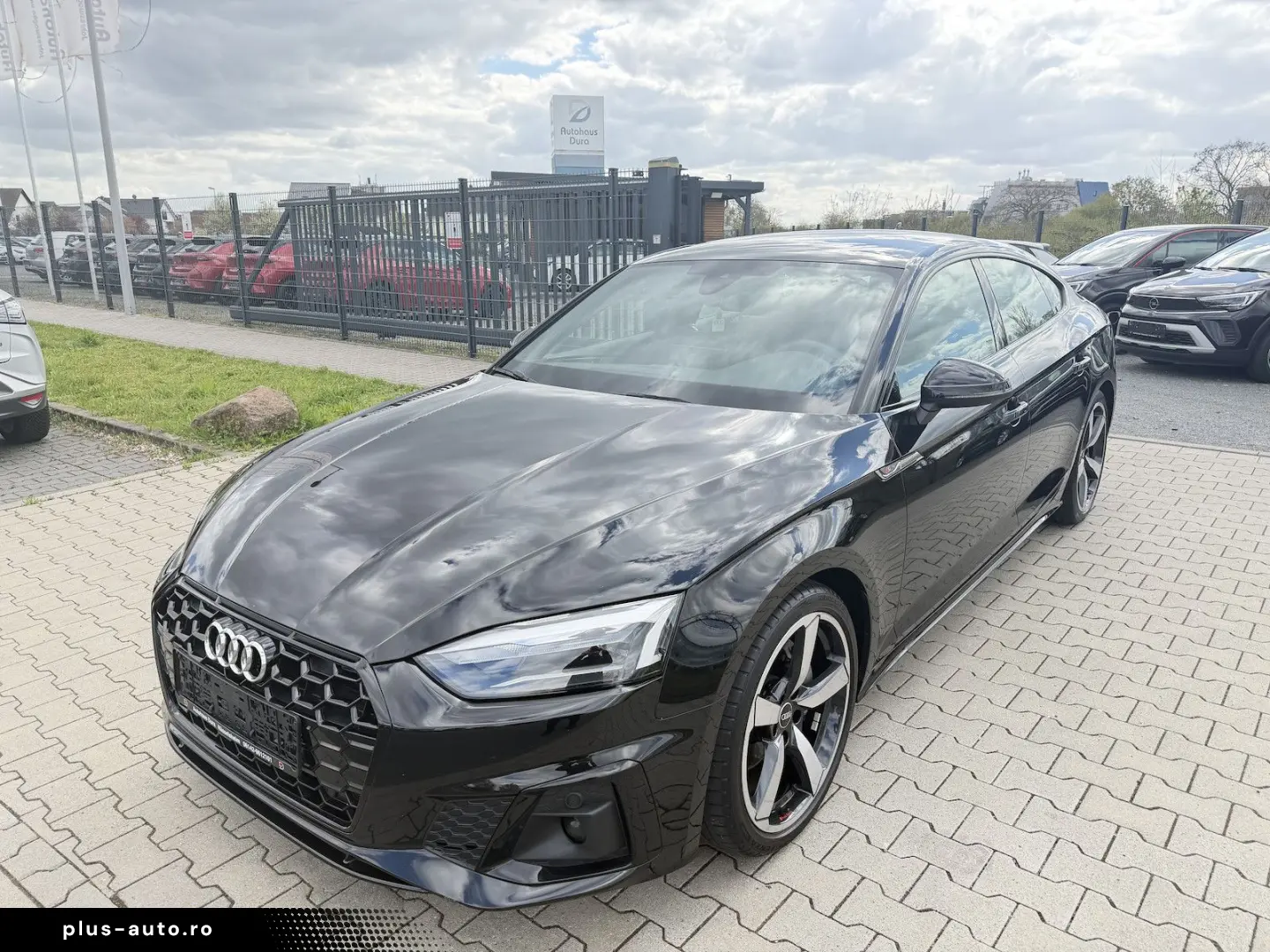 AUDI A5 40 TFSI S line Aut. Navi Led Shz Pdc