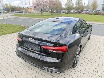 AUDI A5 40 TFSI S line Aut. Navi Led Shz Pdc