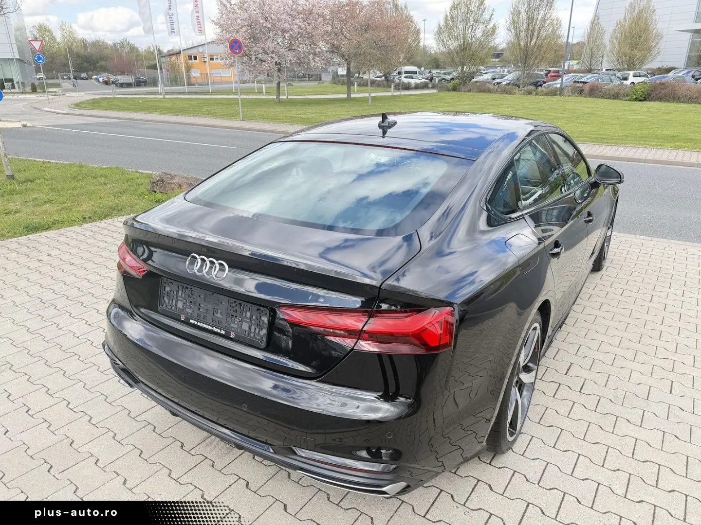 AUDI A5 40 TFSI S line Aut. Navi Led Shz Pdc