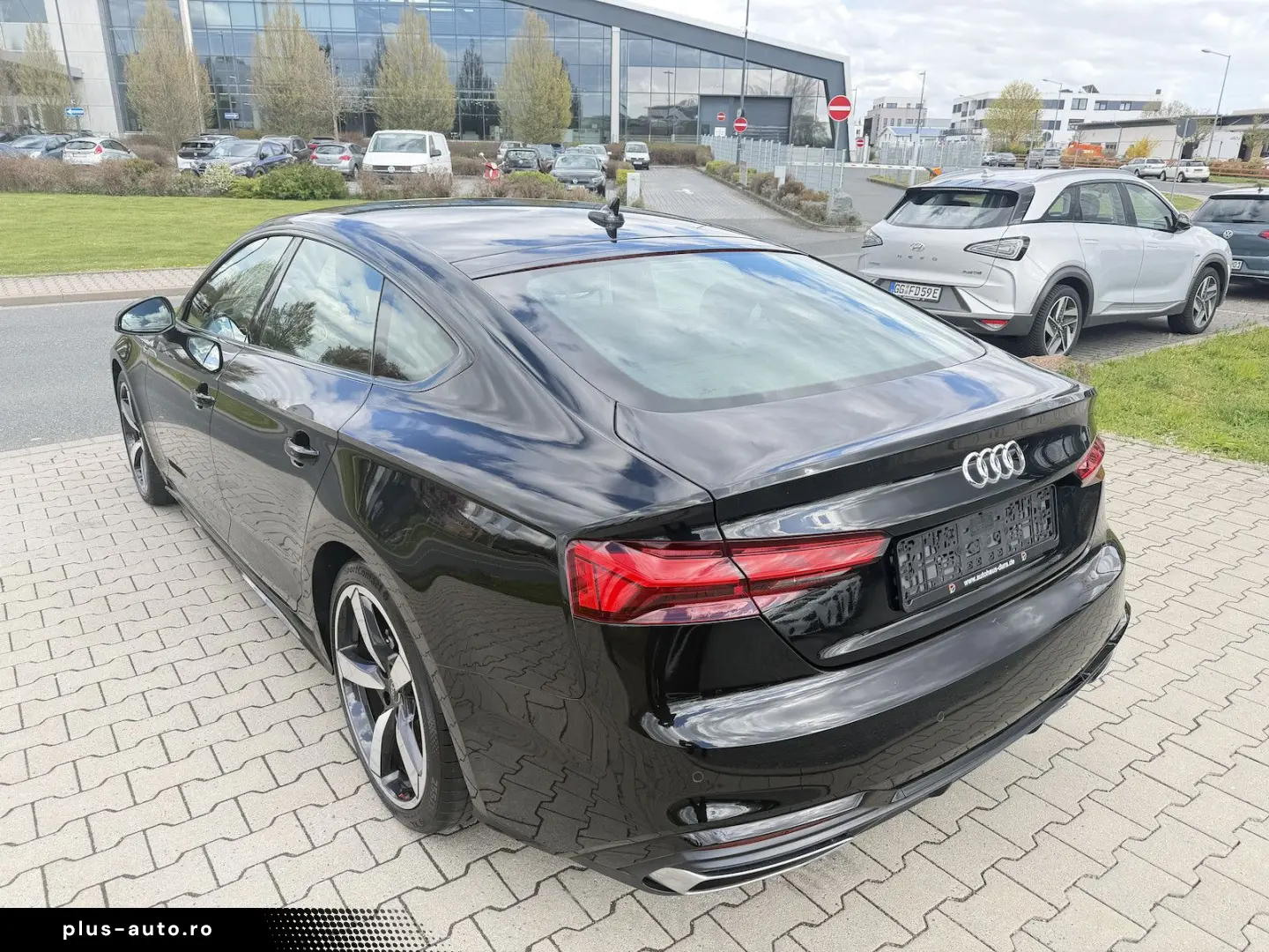 AUDI A5 40 TFSI S line Aut. Navi Led Shz Pdc