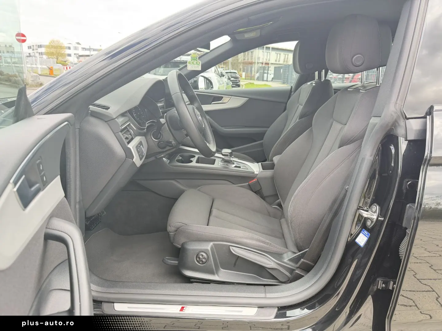 AUDI A5 40 TFSI S line Aut. Navi Led Shz Pdc