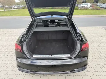 AUDI A5 40 TFSI S line Aut. Navi Led Shz Pdc
