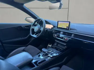 AUDI A5 sport 2.0 TFSI S-Line S-Tronic Pano Kamera