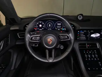 Porsche Taycan GTS   Massagefunktion
