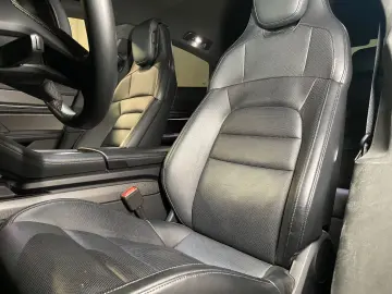 Porsche Taycan GTS   Massagefunktion