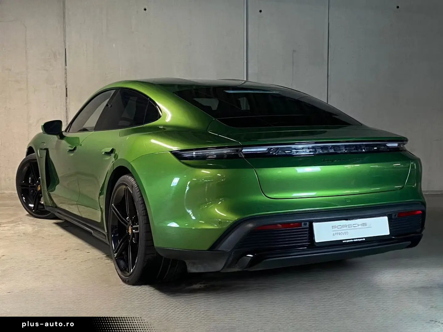 Porsche Taycan GTS   Massagefunktion