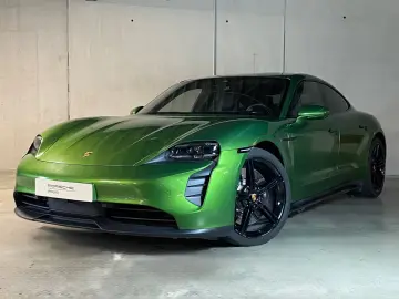 Porsche Taycan GTS   Massagefunktion