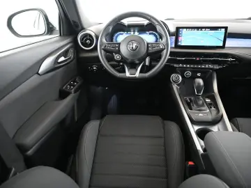 ALFA ROMEO Tonale 1.3 PHEV 280 Q4 Ti LED NAVI ACC KAMERA 18