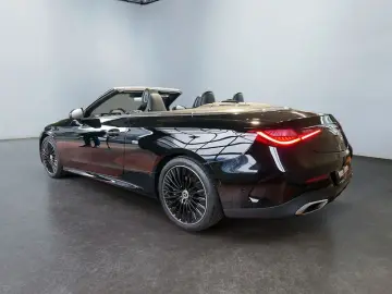 MERCEDES-BENZ CLE 300 4M Cabriolet   AMG ight Distr Memo 360