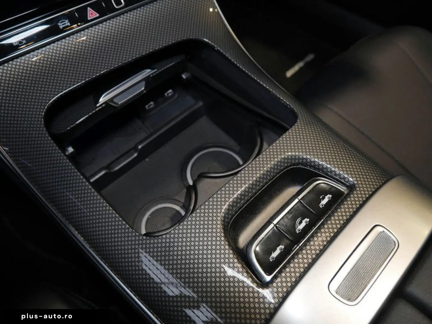 MERCEDES-BENZ CLE 300 4M Cabriolet   AMG ight Distr Memo 360