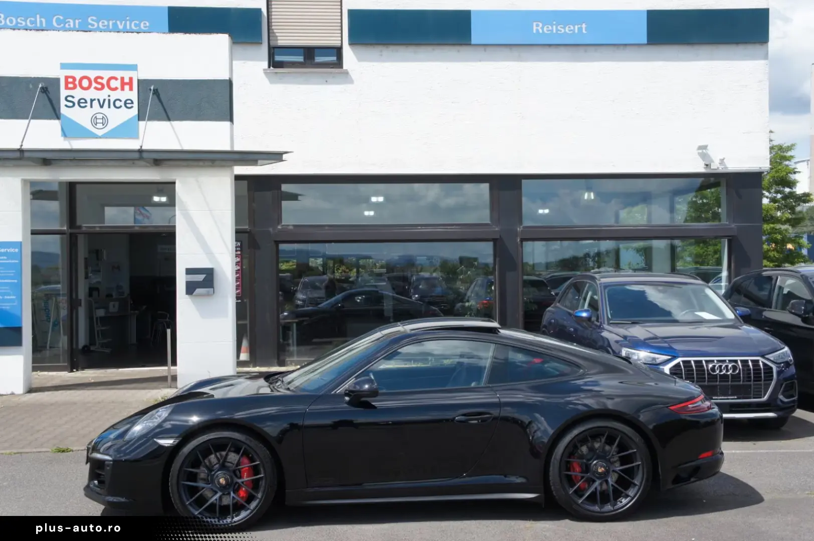 Porsche 911 991.2 Carrera 4 GTS