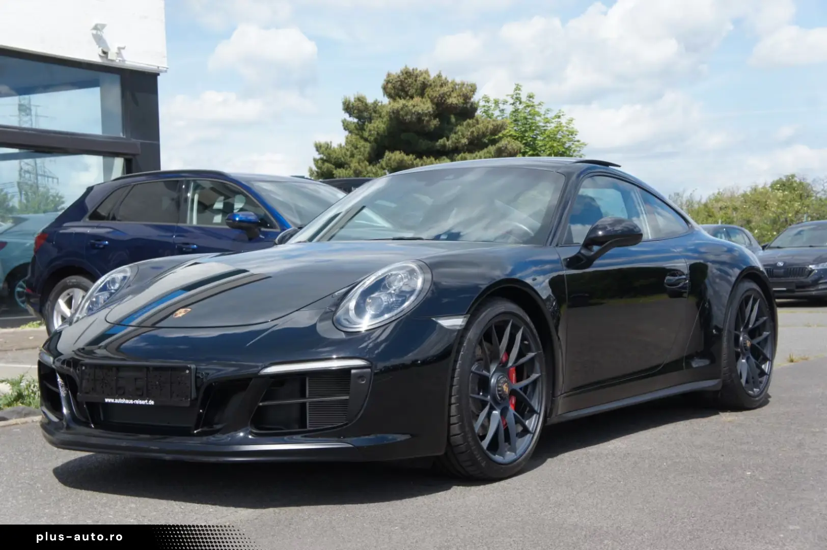 Porsche 911 991.2 Carrera 4 GTS