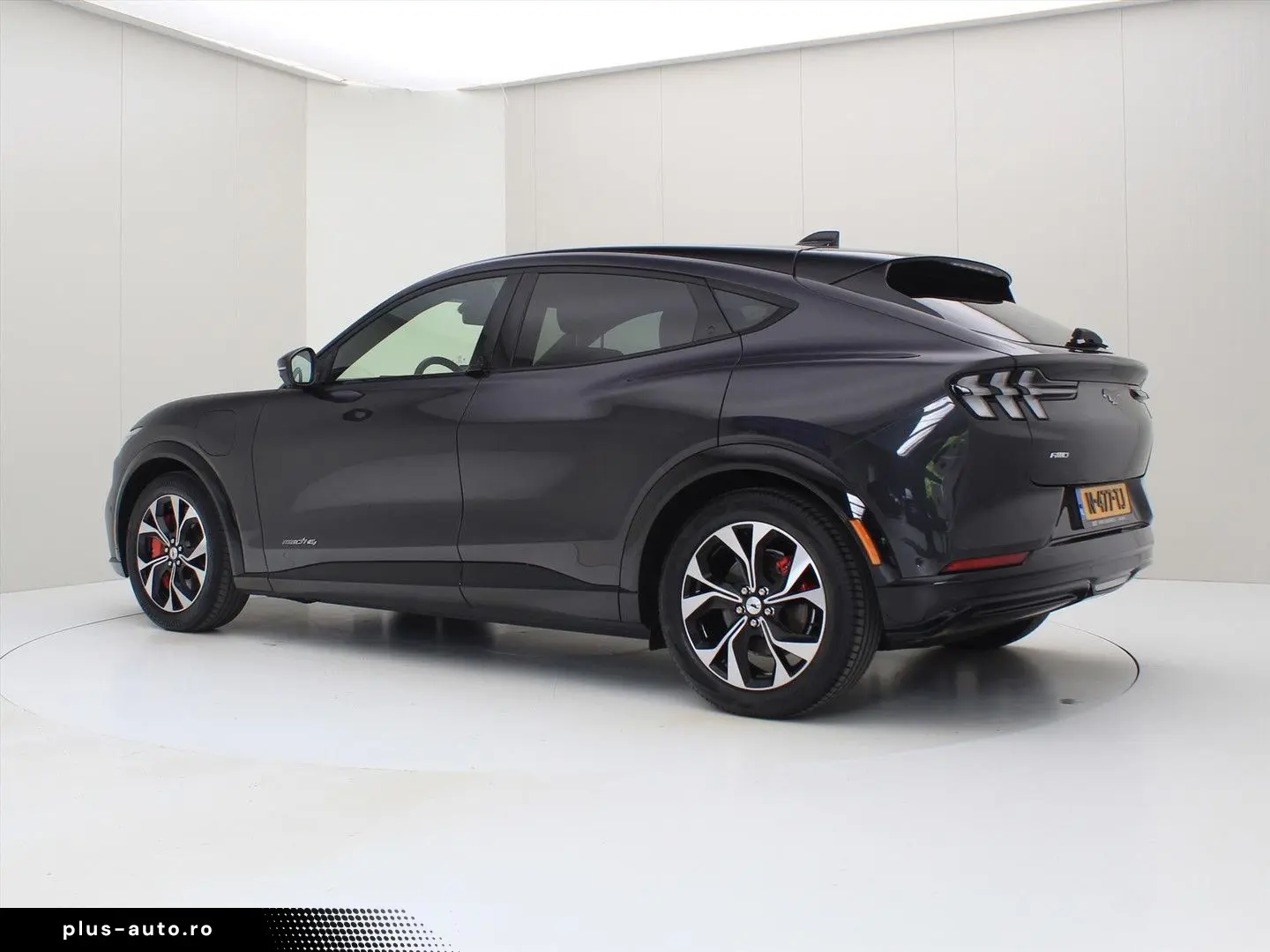 FORD Mustang Mach-E 75kWh AWD 269pk 93% SoH [ PANO 19