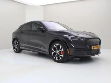 FORD Mustang Mach-E 75kWh AWD 269pk 93% SoH [ PANO 19