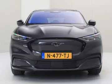 FORD Mustang Mach-E 75kWh AWD 269pk 93% SoH [ PANO 19
