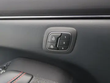 FORD Mustang Mach-E 75kWh AWD 269pk 93% SoH [ PANO 19