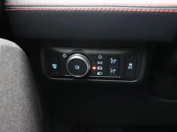 FORD Mustang Mach-E 75kWh AWD 269pk 93% SoH [ PANO 19