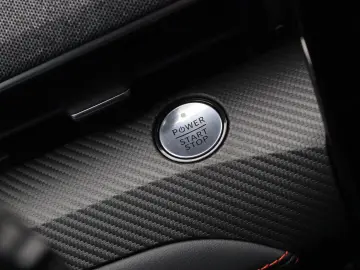 FORD Mustang Mach-E 75kWh AWD 269pk 93% SoH [ PANO 19