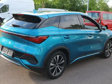 BYD ATTO 3 Design 60kWh 150kW Leder Navi