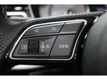AUDI S5 Cabriolet 3.0 TFSI quattro B&O SH PDC