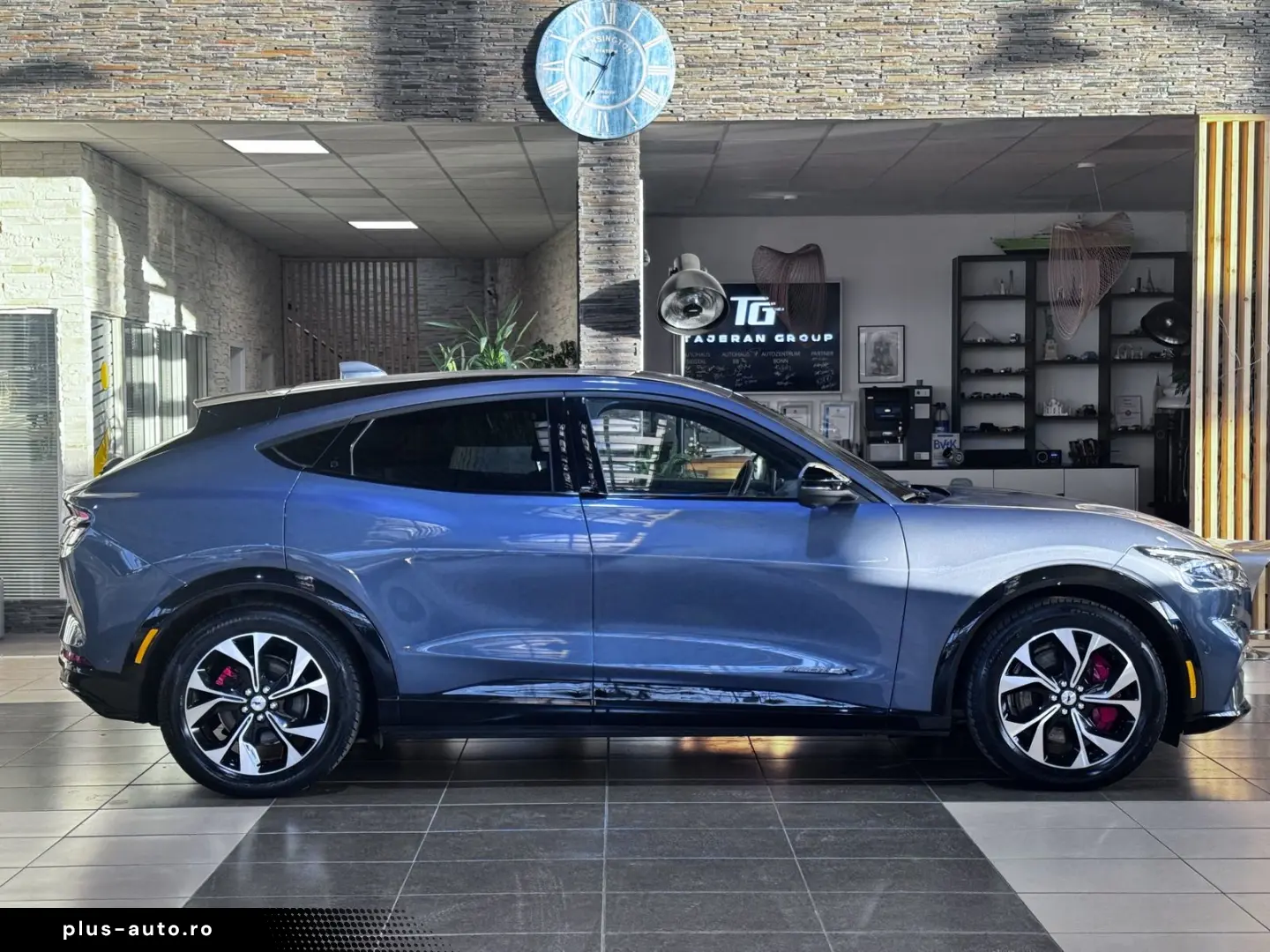 FORD Mustang Mach-E AWD LED Leder R.Cam ACC Co-Pilot
