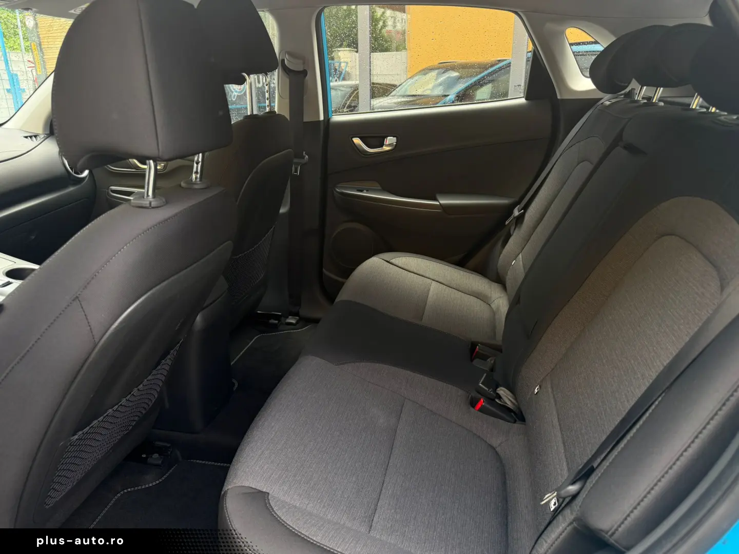 Hyundai Kona Select EV