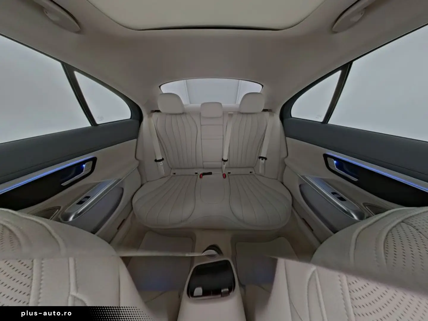 MERCEDES-BENZ E 200 Exclusive Standhz Pano HUD AMG