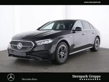 MERCEDES-BENZ E 300e AMG Superscreen Pano Burmester Distr