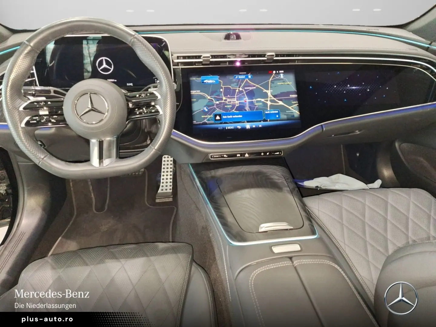 MERCEDES-BENZ E 200 AMG Premium Pano Led SUPERSCREEN