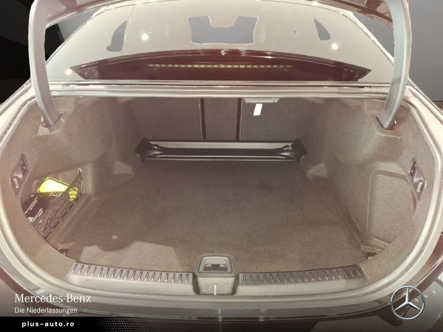 MERCEDES-BENZ E 200 AMG Premium Pano Led SUPERSCREEN