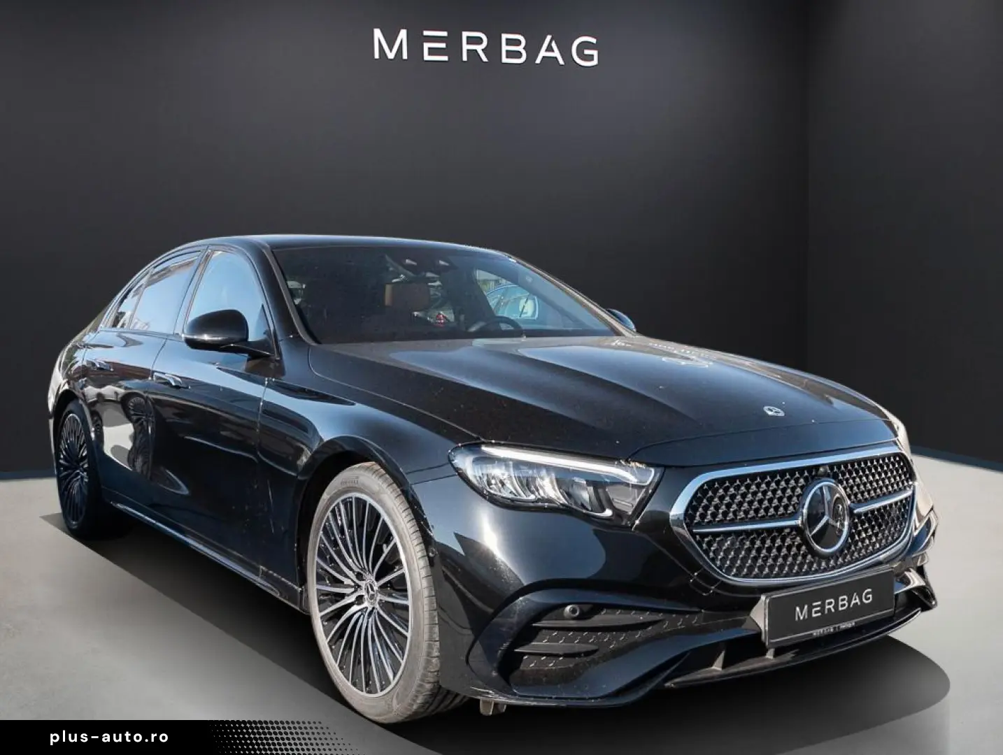 MERCEDES-BENZ E 200 Limousine Pano ACC ParkAss. LED SpurH LM