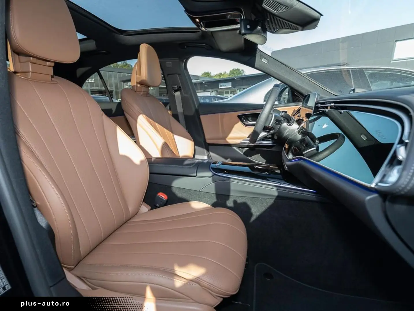 MERCEDES-BENZ E 200 Limousine Pano ACC ParkAss. LED SpurH LM