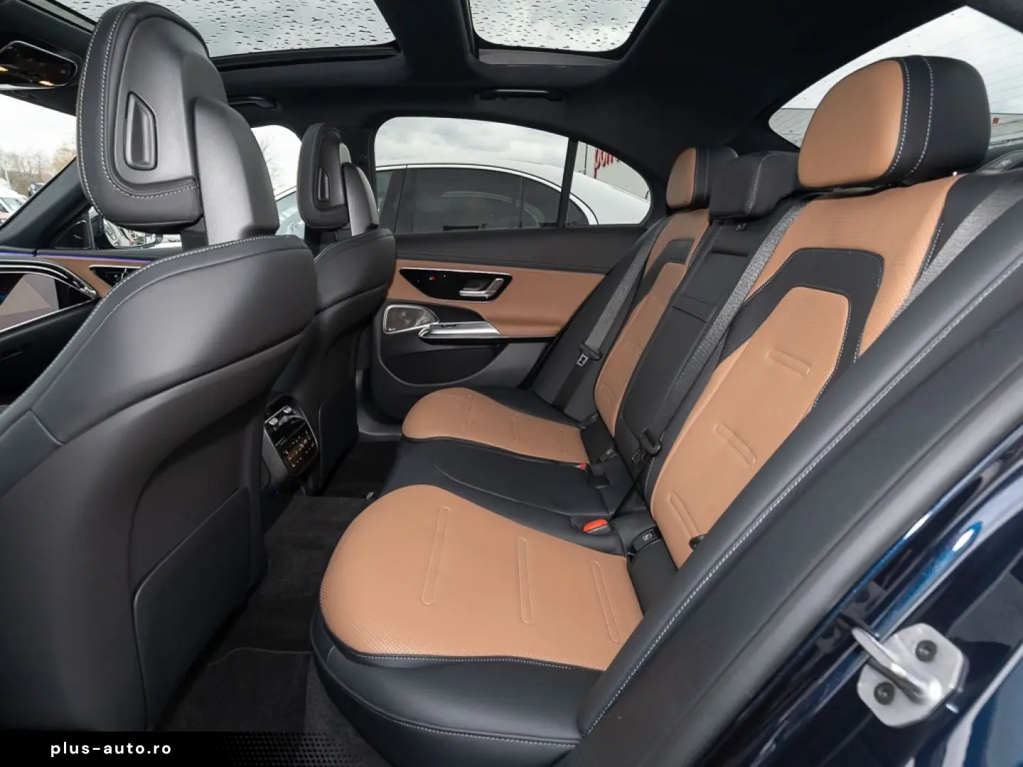 MERCEDES-BENZ AMG E 53 Hybrid AHK HUD PANO DYN 4D NAP
